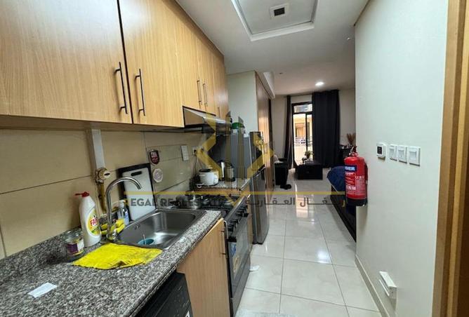 935233 - Property Image 2