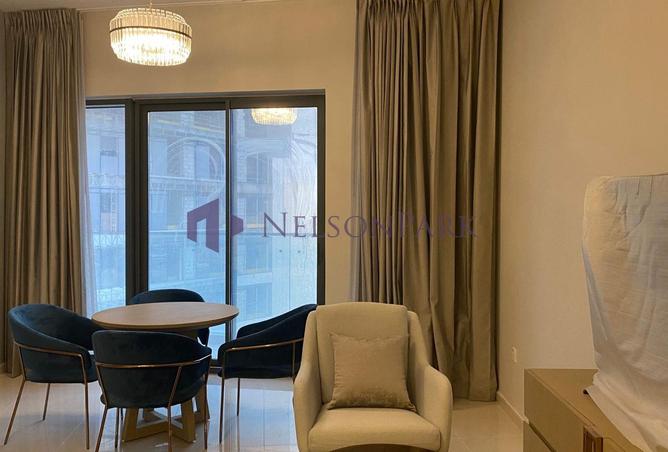 989880 - Property Image 3