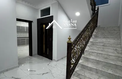 فيلا - 5 غرف نوم - 4 حمامات للايجار في إزغاوا - إزغاوا - الدوحة