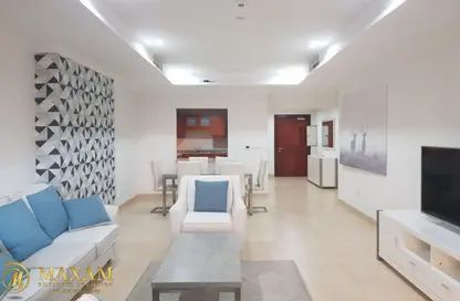 Apartment - 1 Bedroom - 2 Bathrooms for rent in Porto Arabia - The Pearl Island - Doha
