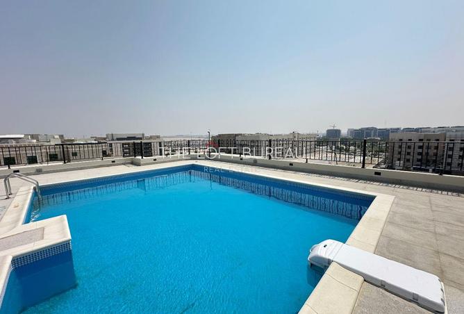 906155 - Property Image 3
