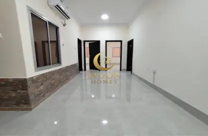 Apartment - 2 Bedrooms - 1 Bathroom for rent in Old Airport Road - Old Airport Road - Doha