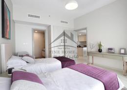 صورةغرفة- غرفة النوم لـ: شقة - 2 غرف نوم - 3 حمامات للبيع في برج داماك مارينا - الوسيل, صورة 1