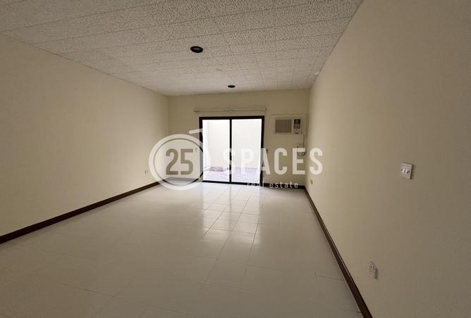 960869 - Property Image 3