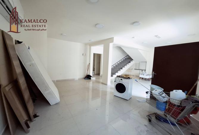 953986 - Property Image 2