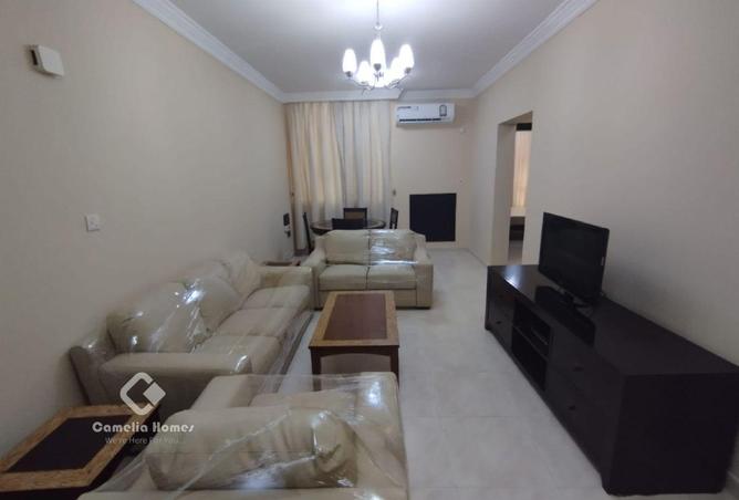 949371 - Property Image 2