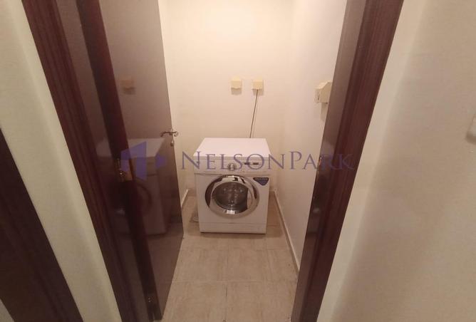 795056 - Property Image 2