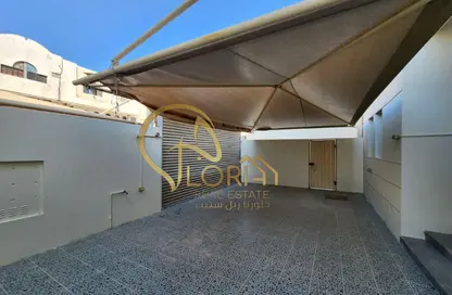 Apartment - 2 Bedrooms - 4 Bathrooms for rent in Al Maamoura - Al Maamoura - Doha