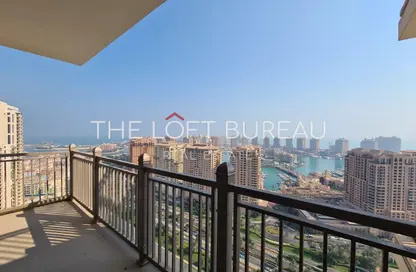 Apartment - 2 Bedrooms - 3 Bathrooms for rent in Abraj Bay - Abraj Quartiers - The Pearl Island - Doha