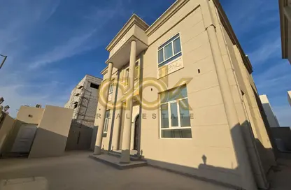 فيلا - 5 غرف نوم - 5 حمامات للايجار في فلل الدحيل - الدحيل - الدوحة فيلا - 5 غرف نوم - 5 حمامات للايجار في فلل الدحيل - الدحيل - الدوحة