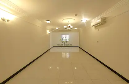 شقة - 3 غرف نوم - 2 حمامات للايجار في فريج بن محمود الشمالي - فريج بن محمود - الدوحة