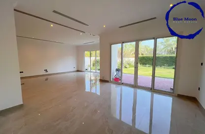 فيلا - 4 غرف نوم - 5 حمامات للايجار في فلل واست باي لاغون - وست باي لاجون - بحيرة وست لاجون - الدوحة