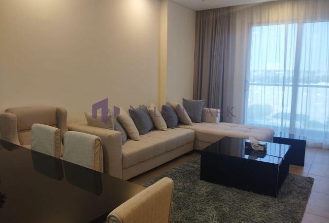 952147 - Property Image 2