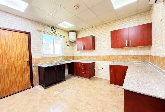 1004965 - Property Image 3