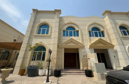 Villa - 5 Bedrooms - 5 Bathrooms for rent in Al Nuaija Street - Al Nuaija - Doha