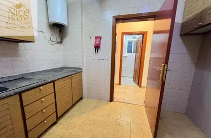 شقة - 2 غرف نوم - 2 حمامات للايجار في سلاطة القديمة - سلاطة - الدوحة