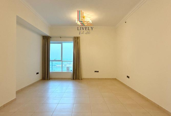 994868 - Property Image 2