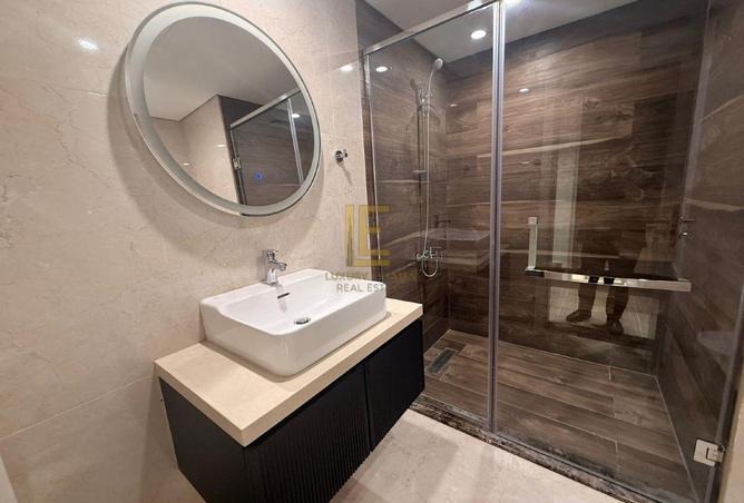 996157 - Property Image 2