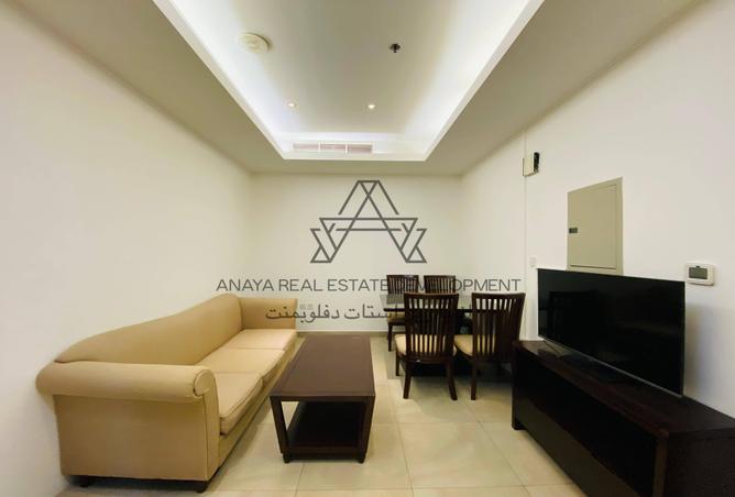 927219 - Property Image 2