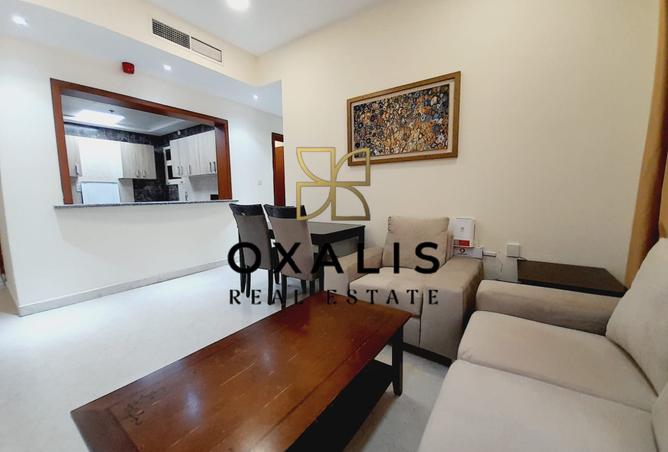 999111 - Property Image 2