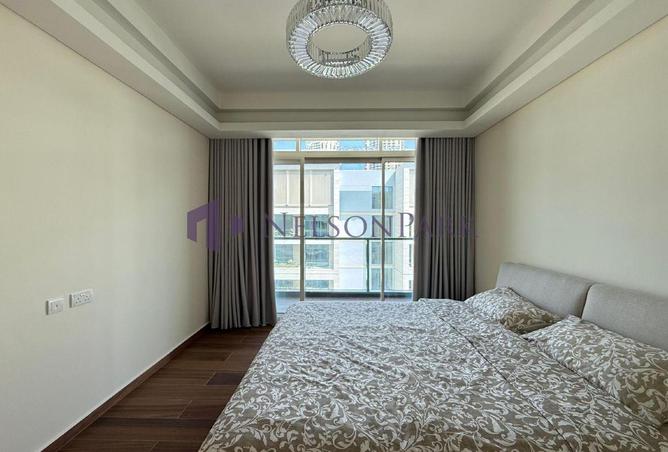 976169 - Property Image 2