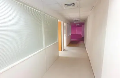 Office Space - Studio - 2 Bathrooms for rent in Musheireb - Musheireb - Doha
