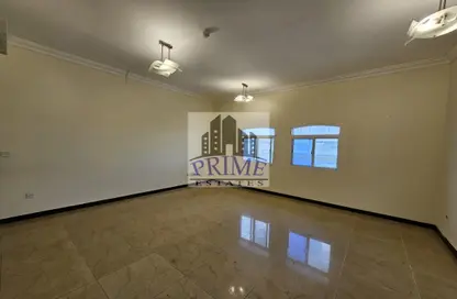 Apartment - 2 Bedrooms - 2 Bathrooms for rent in Al Sadd Road - Al Sadd - Doha