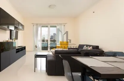 شقة - 2 غرف نوم - 2 حمامات للايجار في فيفا غرب - فيفا بحرية - جزيرة اللؤلؤة - الدوحة