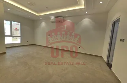 Apartment - 3 Bedrooms - 3 Bathrooms for rent in Gulf Residence - Gulf Residence - Al Nasr - Doha