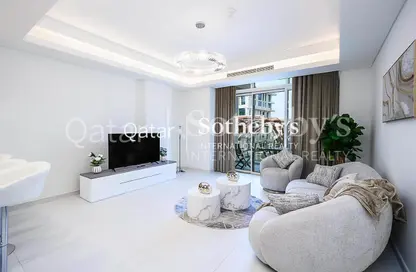 Apartment - 1 Bedroom - 2 Bathrooms for rent in Gewan Island - The Pearl Island - Doha