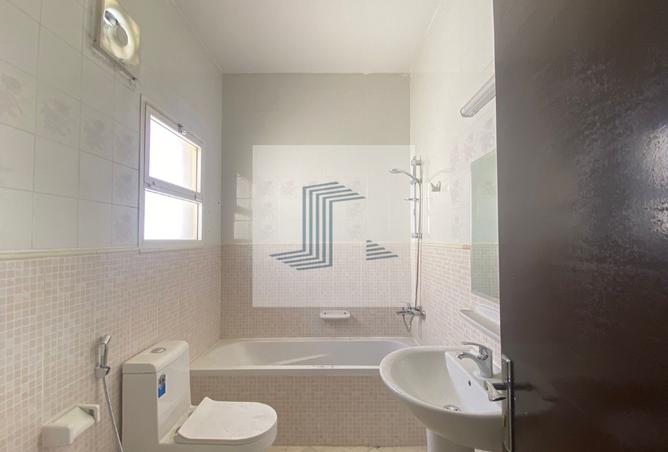 882222 - Property Image 2