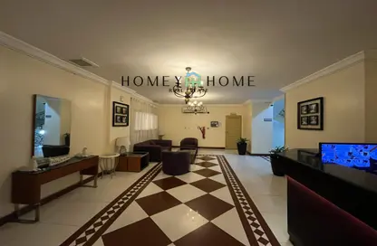 Reception / Lobby image for: Apartment - 3 Bedrooms - 3 Bathrooms for rent in Al Sadd - Al Sadd - Doha, Image 1