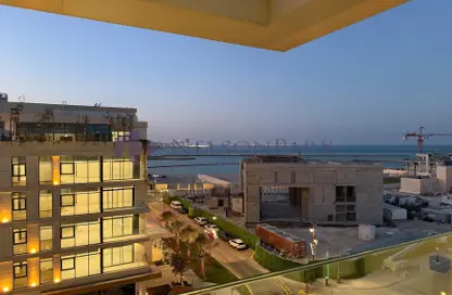 Apartment - 2 Bedrooms - 3 Bathrooms for rent in Gewan Island - The Pearl Island - Doha
