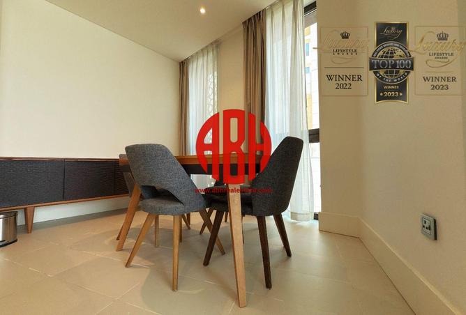 978275 - Property Image 2