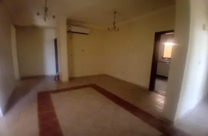 Apartment - 2 Bedrooms - 2 Bathrooms for rent in Al Ain Center - Salwa Road - Doha