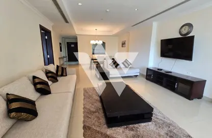 Apartment - 1 Bedroom - 2 Bathrooms for sale in West Porto Drive - Porto Arabia - The Pearl Island - Doha