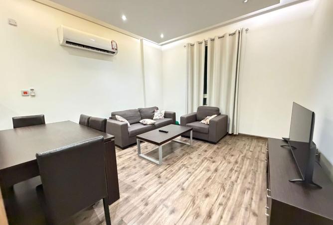 1002081 - Property Image 3