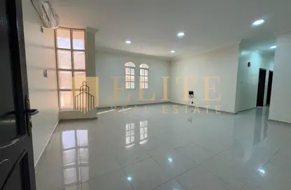 Apartment - 2 Bedrooms - 2 Bathrooms for rent in Danat Al Sadd Tower - Al Sadd - Doha
