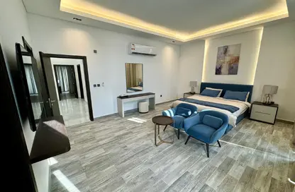 Villa - 5 Bedrooms - 6 Bathrooms for rent in Al Thumama - Al Thumama - Doha