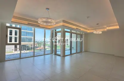 Apartment - 2 Bedrooms - 3 Bathrooms for sale in Gewan Island - The Pearl Island - Doha