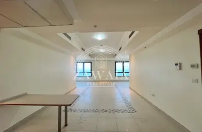 Apartment - Studio - 1 Bathroom for rent in East Porto Drive - Porto Arabia - The Pearl Island - Doha