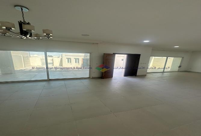 974770 - Property Image 3