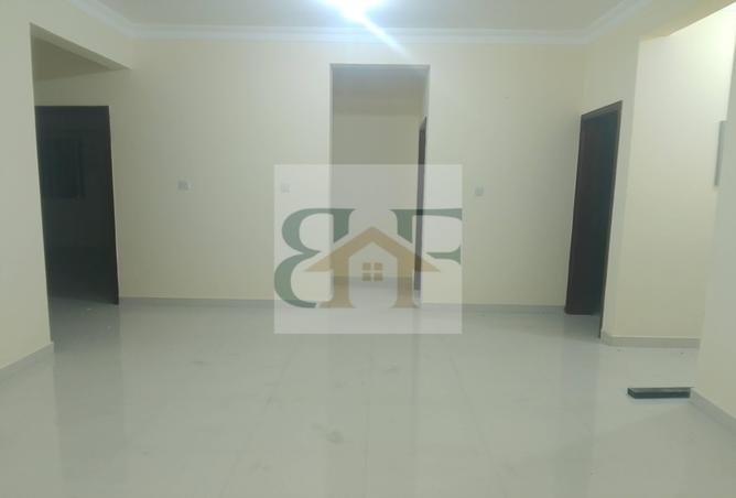 975434 - Property Image 3