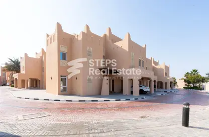 Villa - 4 Bedrooms - 5 Bathrooms for rent in West Bay Lagoon Villas - West Bay Lagoon - West Bay Lagoon - Doha