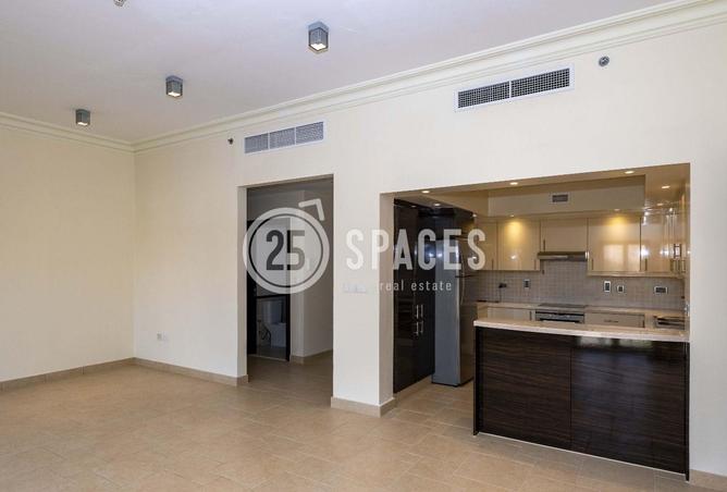 968244 - Property Image 2