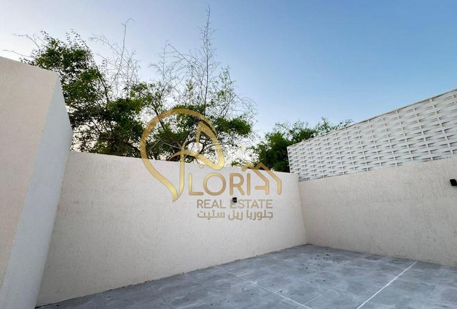 957704 - صورة العقار 3