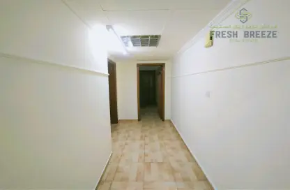 Apartment - 2 Bedrooms - 1 Bathroom for rent in Old Salata - Salata - Doha