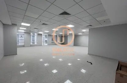 مساحات مكتبية - استوديو - 2 حمامات للايجار في بناية الهاشمي - شارع المنتزه - المنتزه - الدوحة