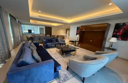 Townhouse - 3 Bedrooms - 4 Bathrooms for rent in Abraj Bay - Abraj Quartiers - The Pearl Island - Doha