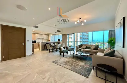 Apartment - 2 Bedrooms - 4 Bathrooms for rent in Marina Residences 195 - Marina District - Lusail